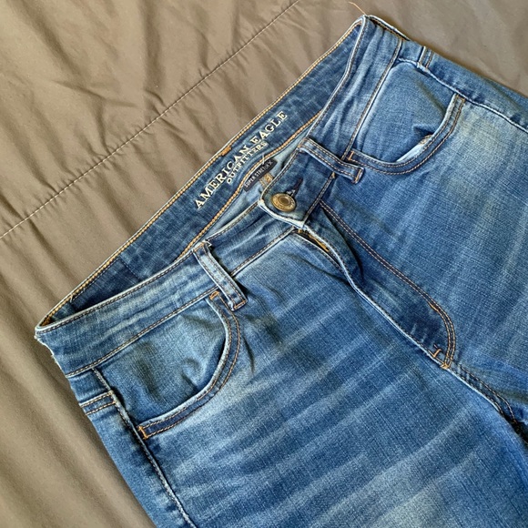 Hi-Rise Jegging - Picture 4 of 9